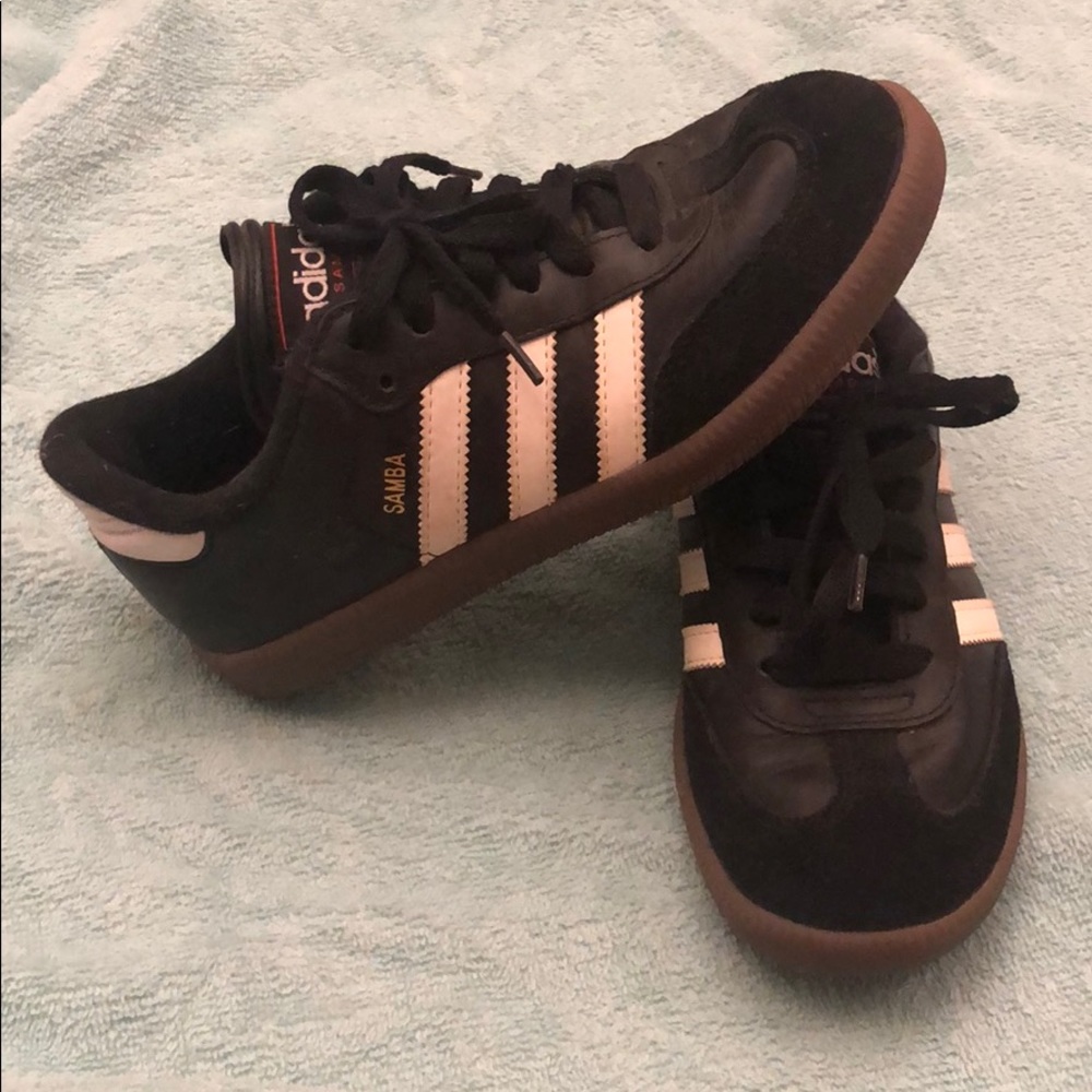 Adidas samba shoes!!